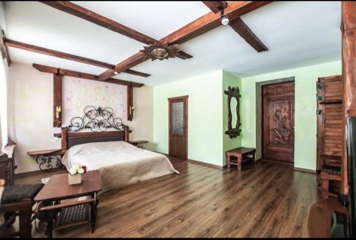 Colina Verde Resort Chişinǎu Buitenkant foto