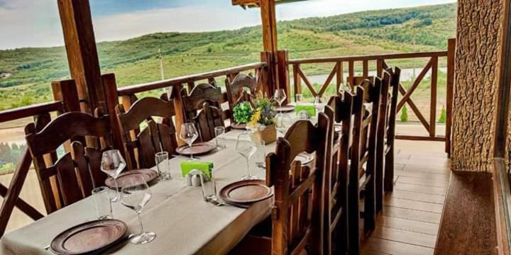Colina Verde Resort Chişinǎu Buitenkant foto