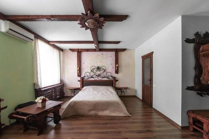 Colina Verde Resort Chişinǎu Buitenkant foto